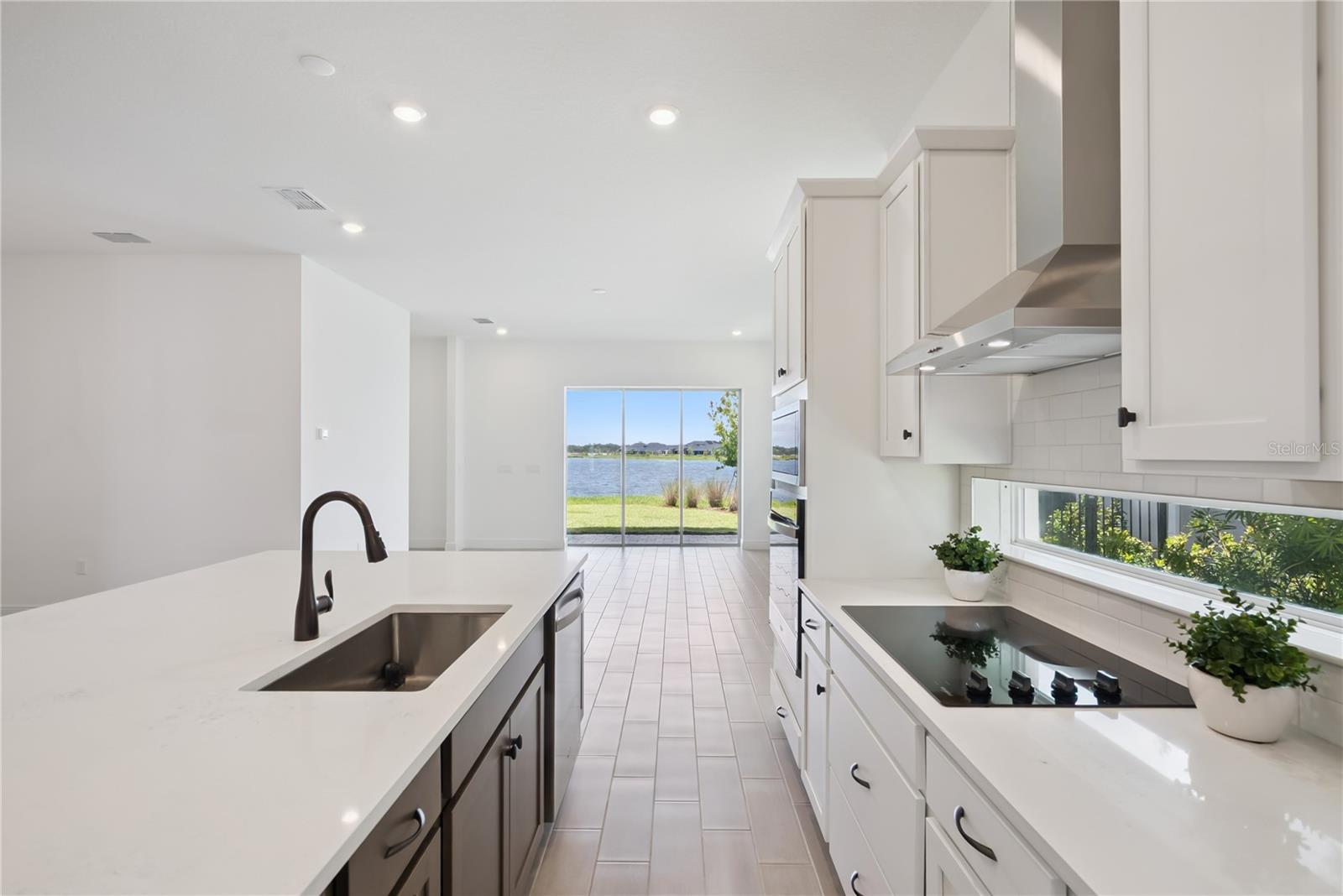 LAUREATE PARK PH 1 - Residential