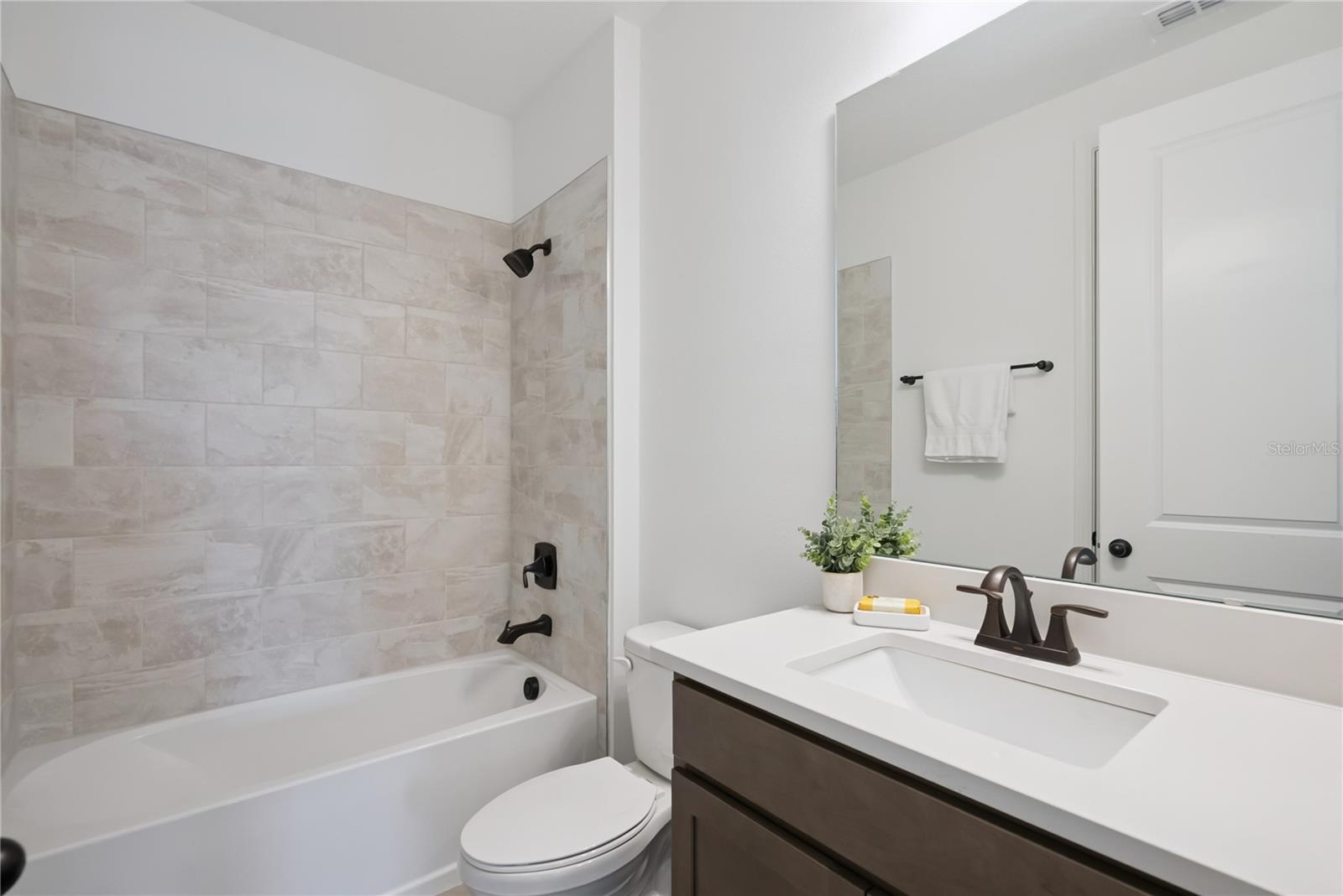 LAUREATE PARK PH 1 - Residential