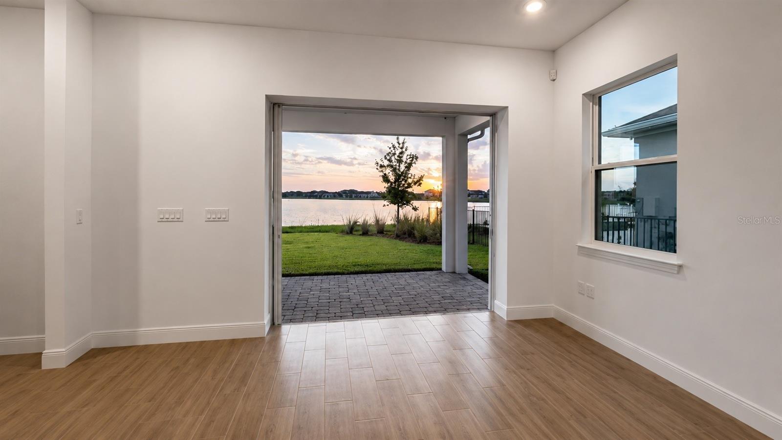 LAUREATE PARK PH 1 - Residential