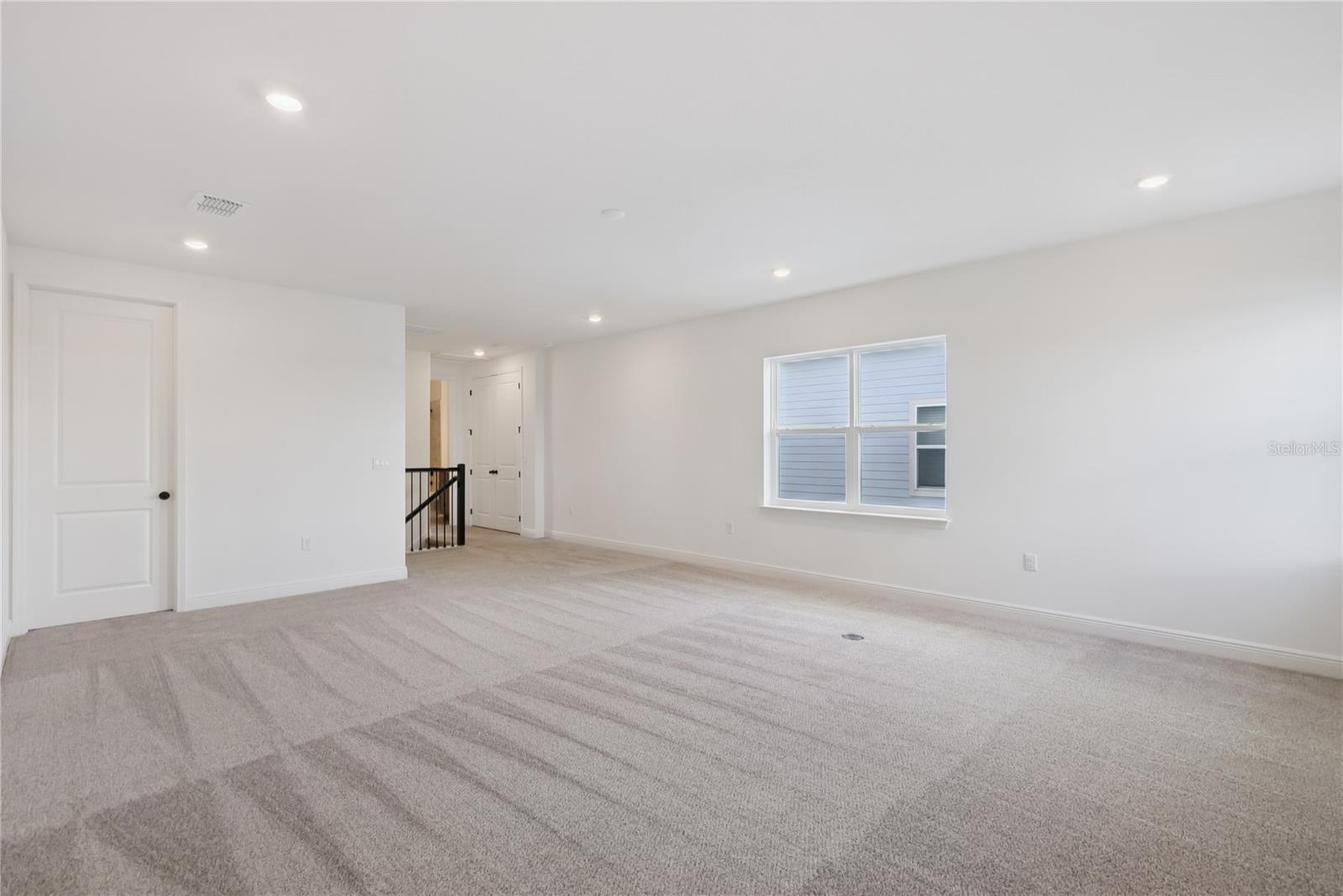 LAUREATE PARK PH 1 - Residential
