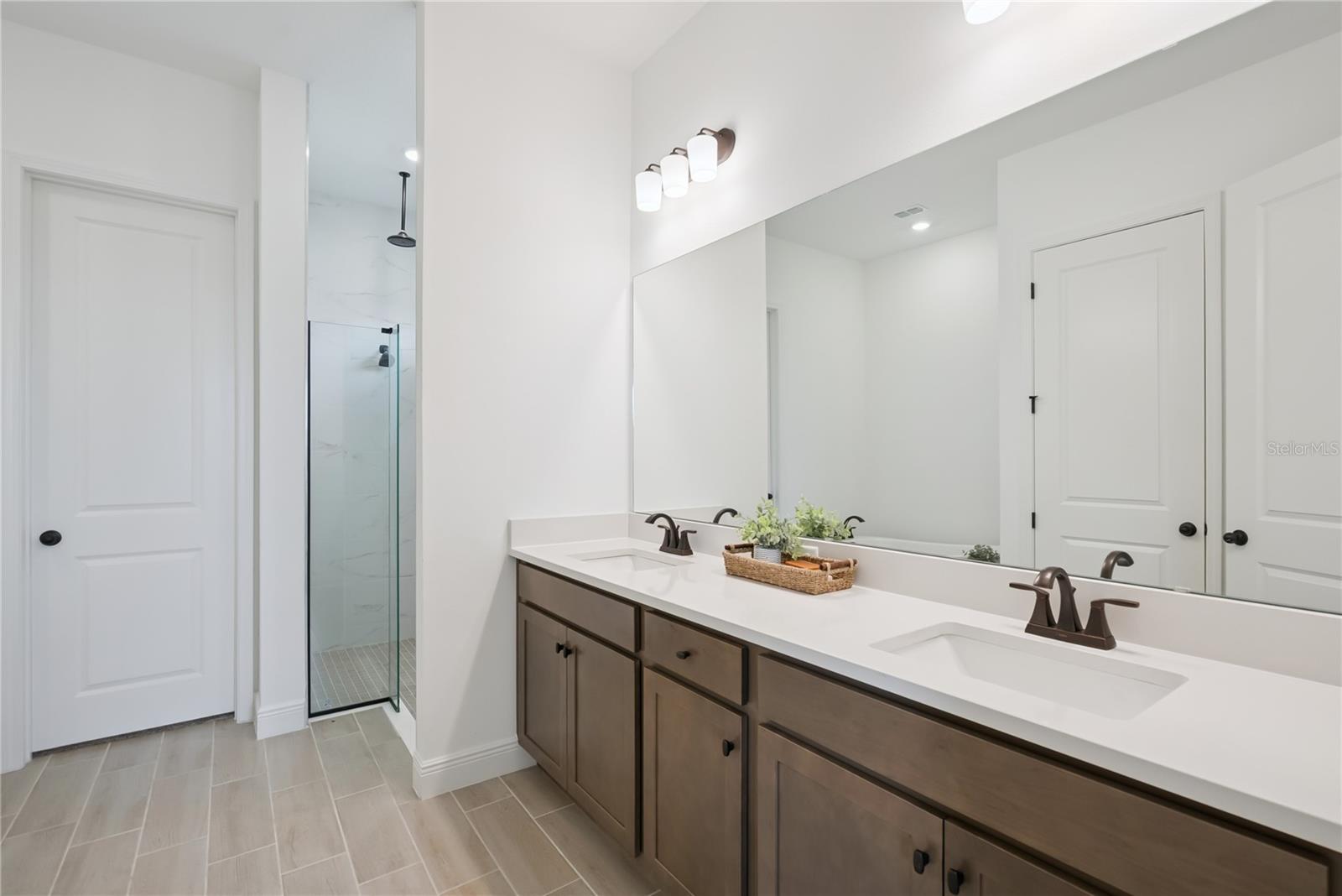 LAUREATE PARK PH 1 - Residential