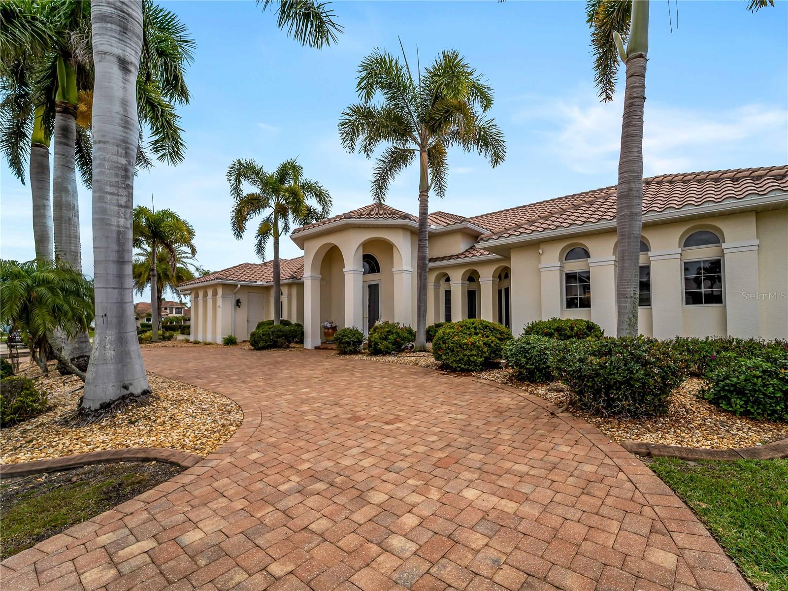 PUNTA GORDA ISLES SEC 14 - Residential