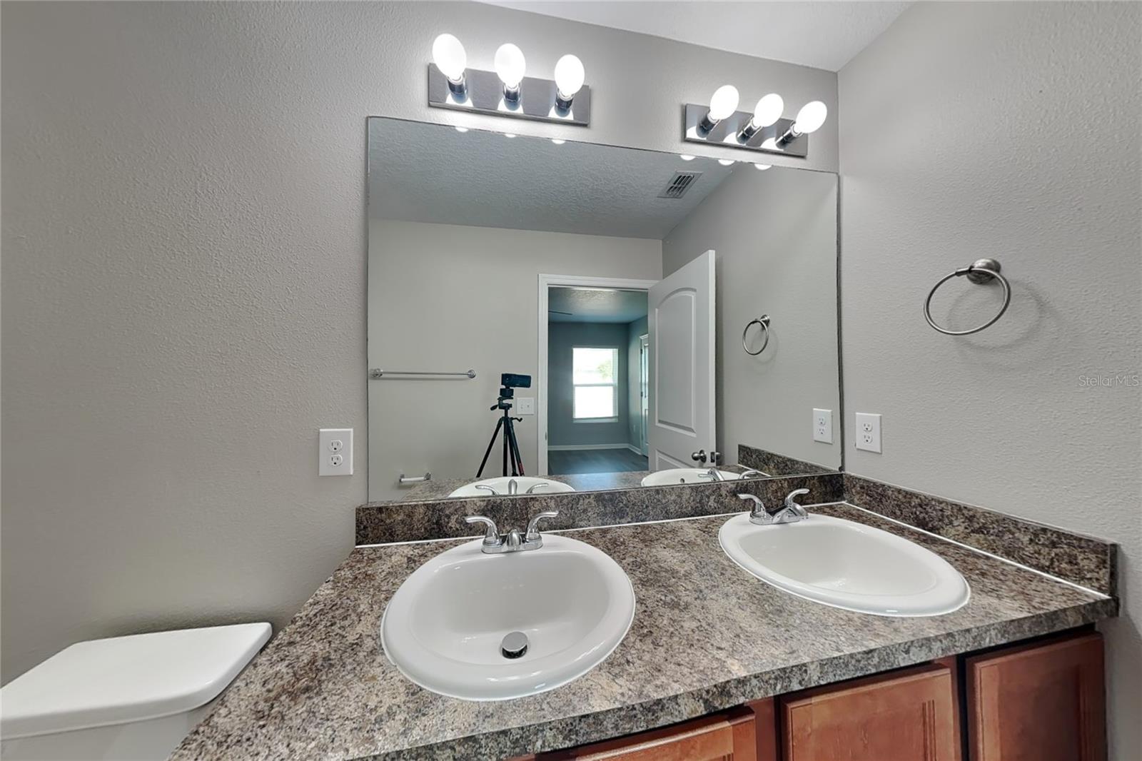 SPRING HILL - Residential Lease