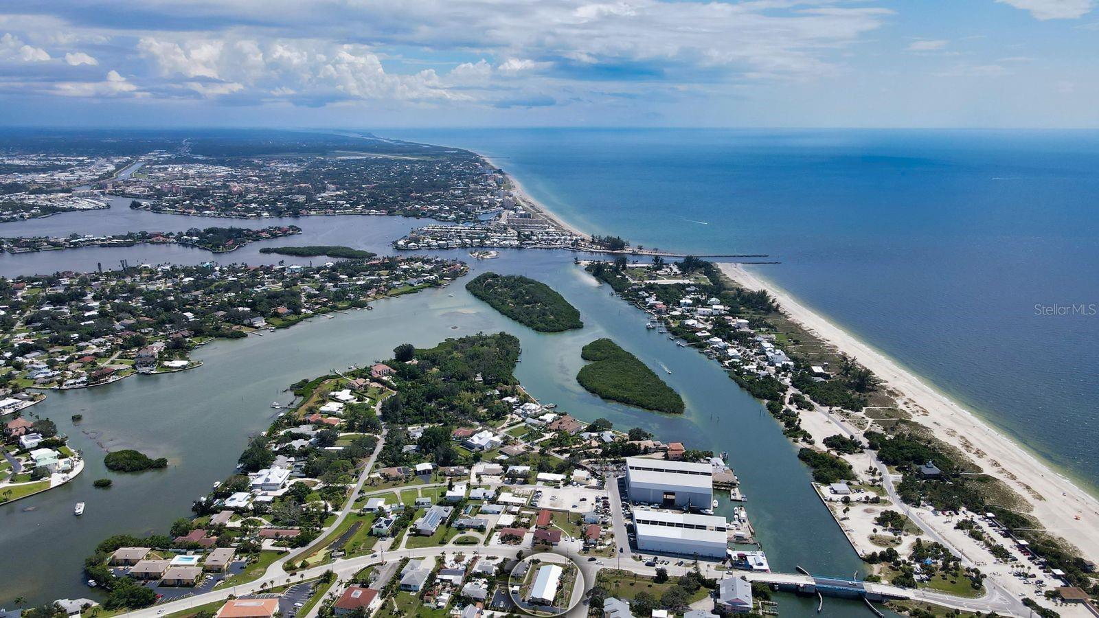 CASTT-AWAY OF NOKOMIS - Residential