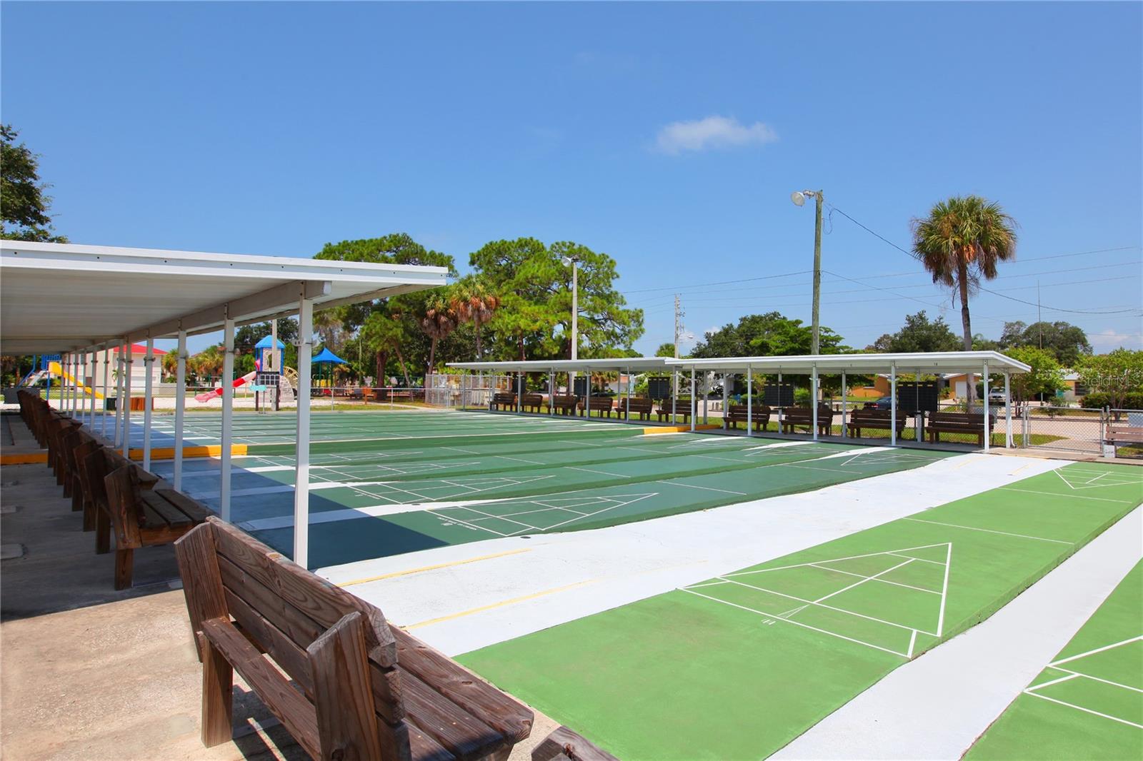 CASTT-AWAY OF NOKOMIS - Residential