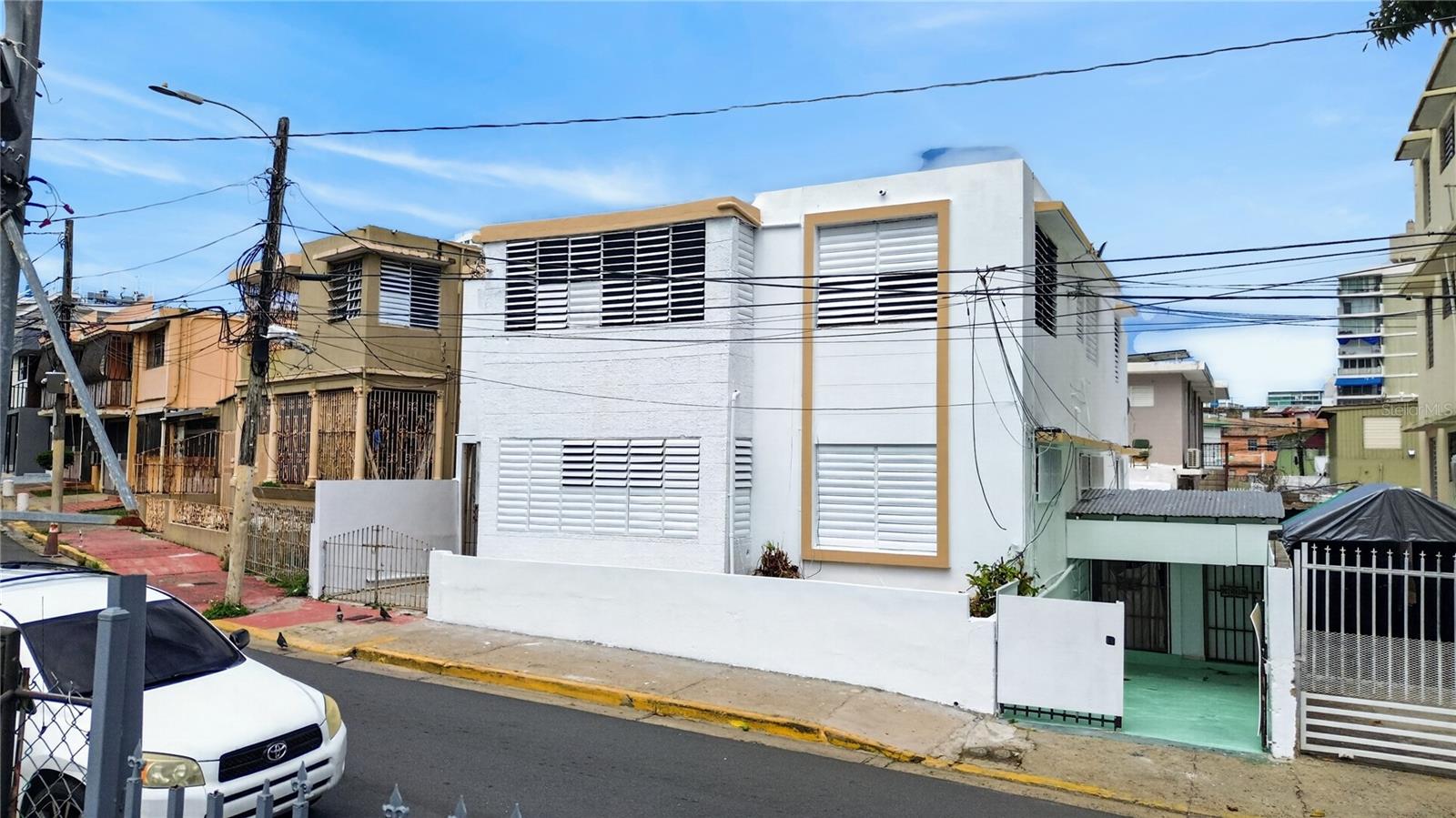 LA PLACITA DE SANTURCE - Residential