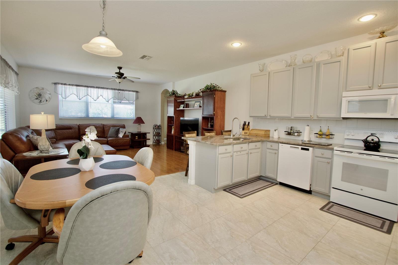 HERITAGE PINES VILLAGE 10 - Residential