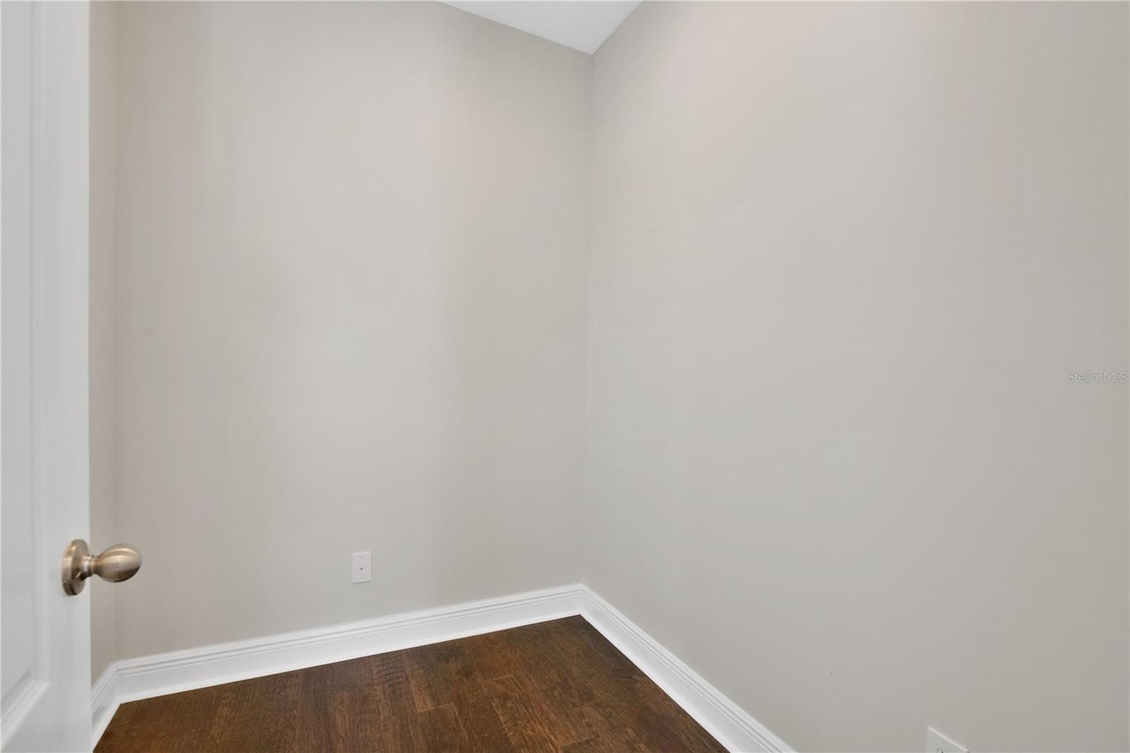 ASHLIN PARK PH 1 - Residential