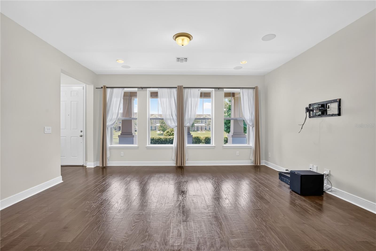 ASHLIN PARK PH 1 - Residential