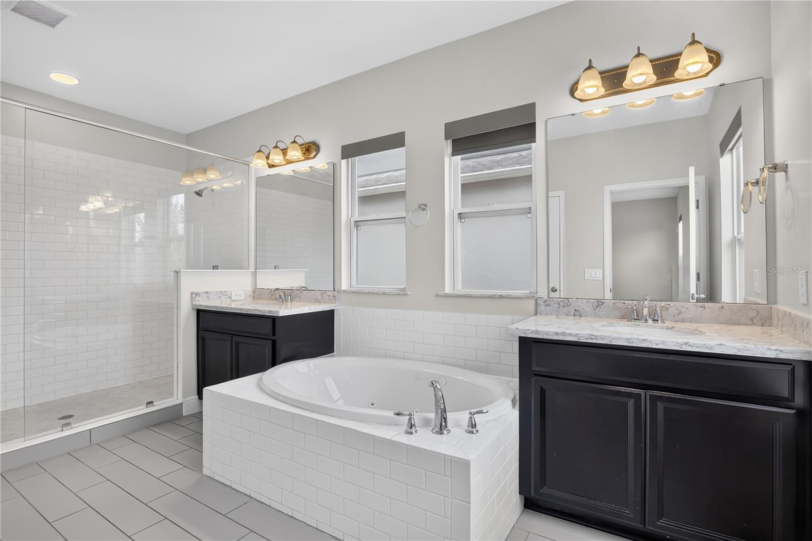ASHLIN PARK PH 1 - Residential