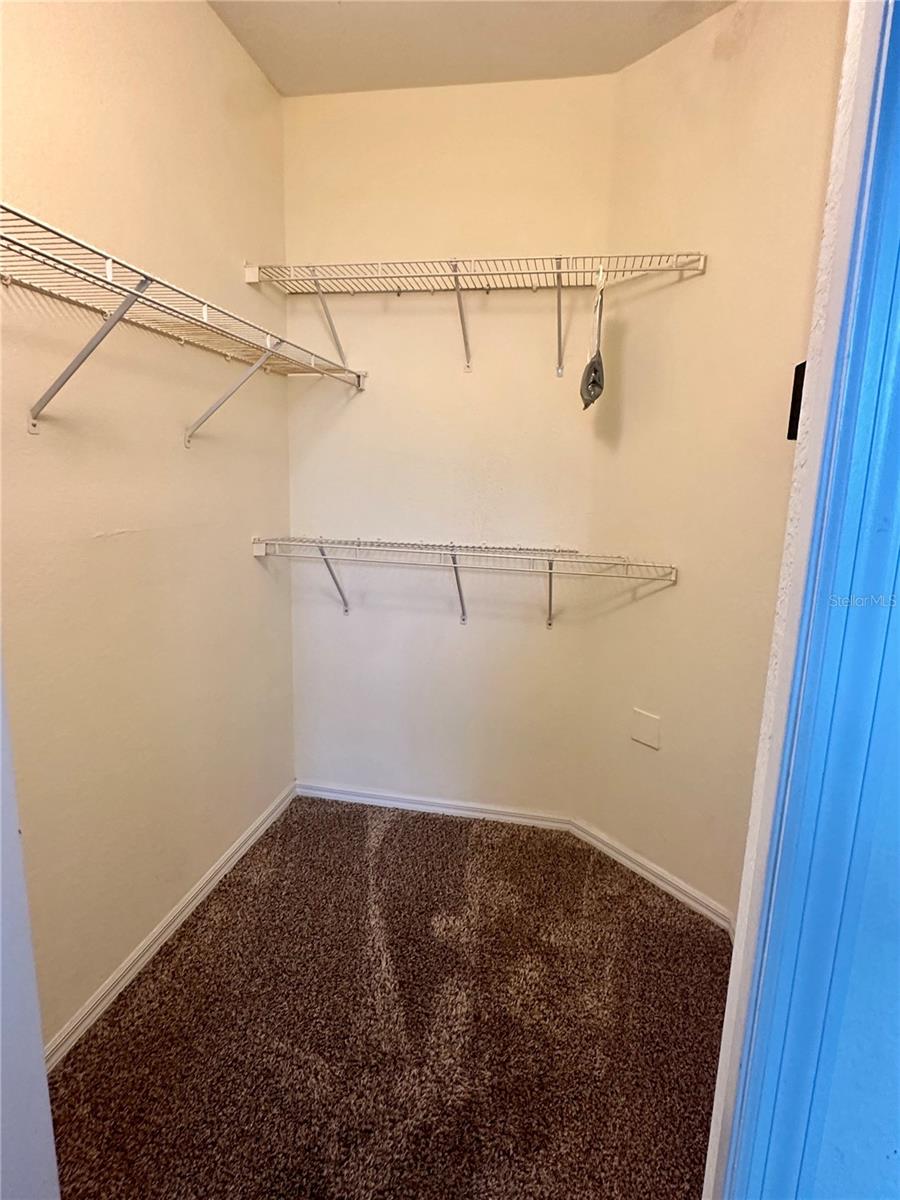 HAMPTONS/METROWEST - Residential Lease