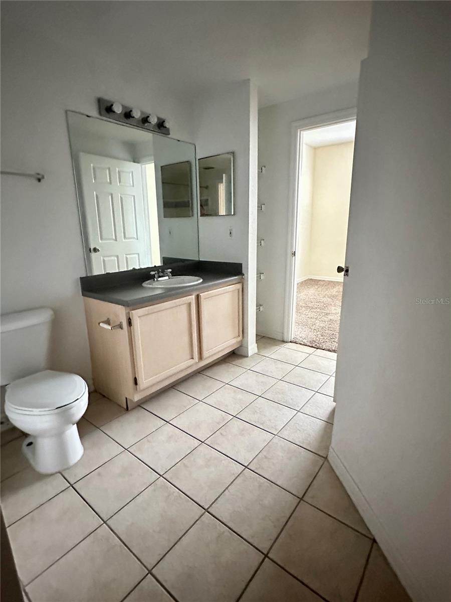 HAMPTONS/METROWEST - Residential Lease