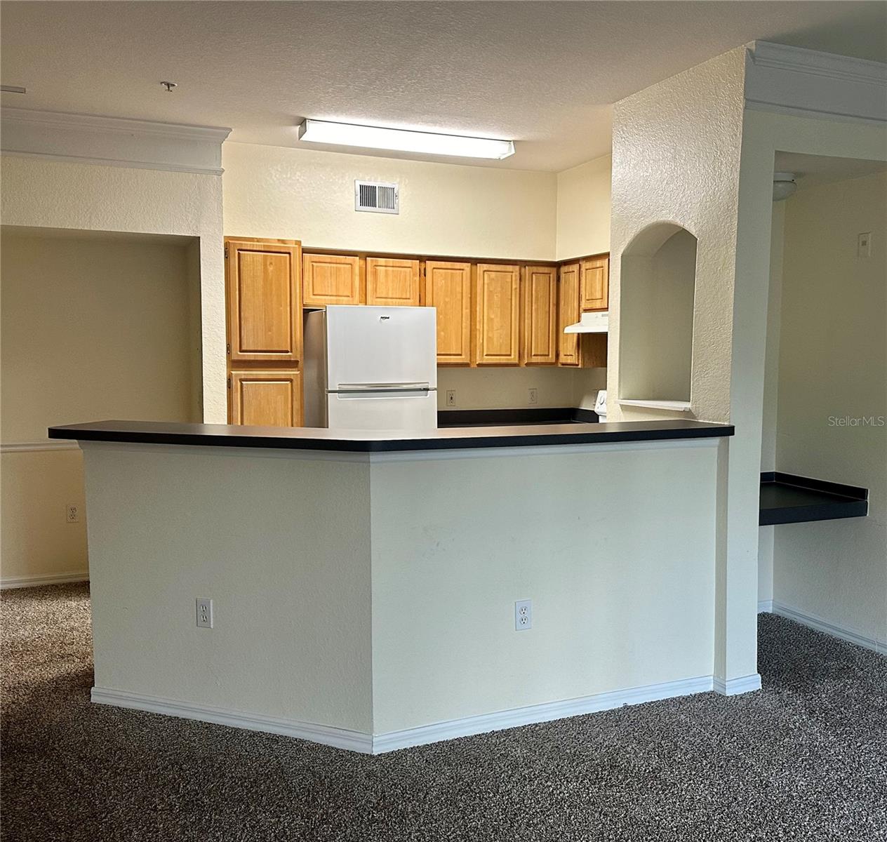 HAMPTONS/METROWEST - Residential Lease