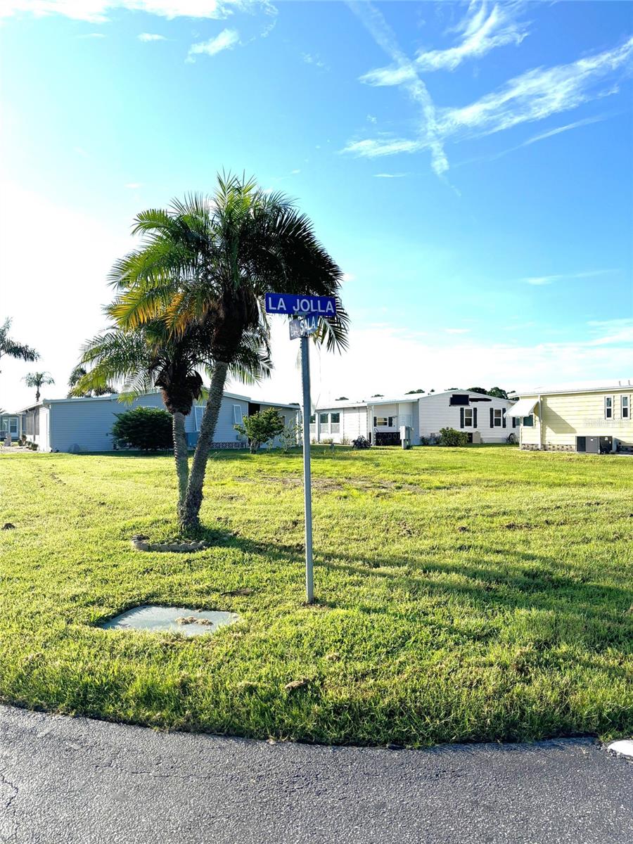 LA CASA MHP CO-OP - Land