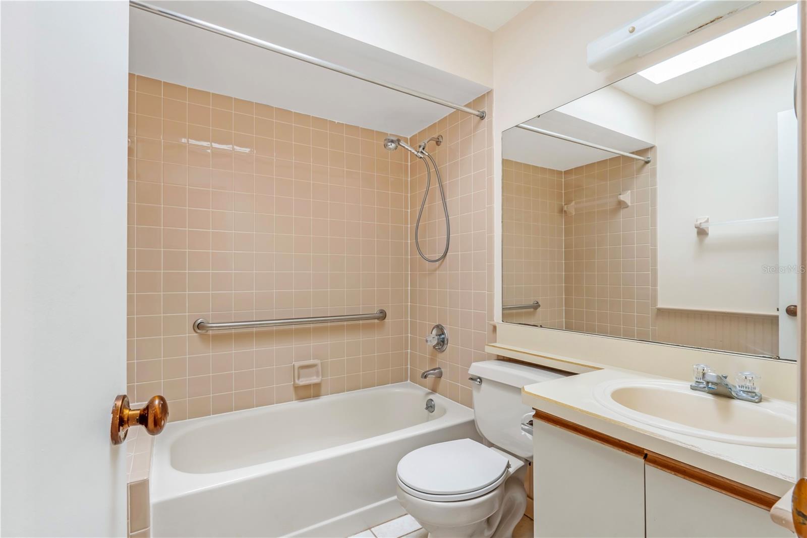 BAYSIDE PRCL C - Residential
