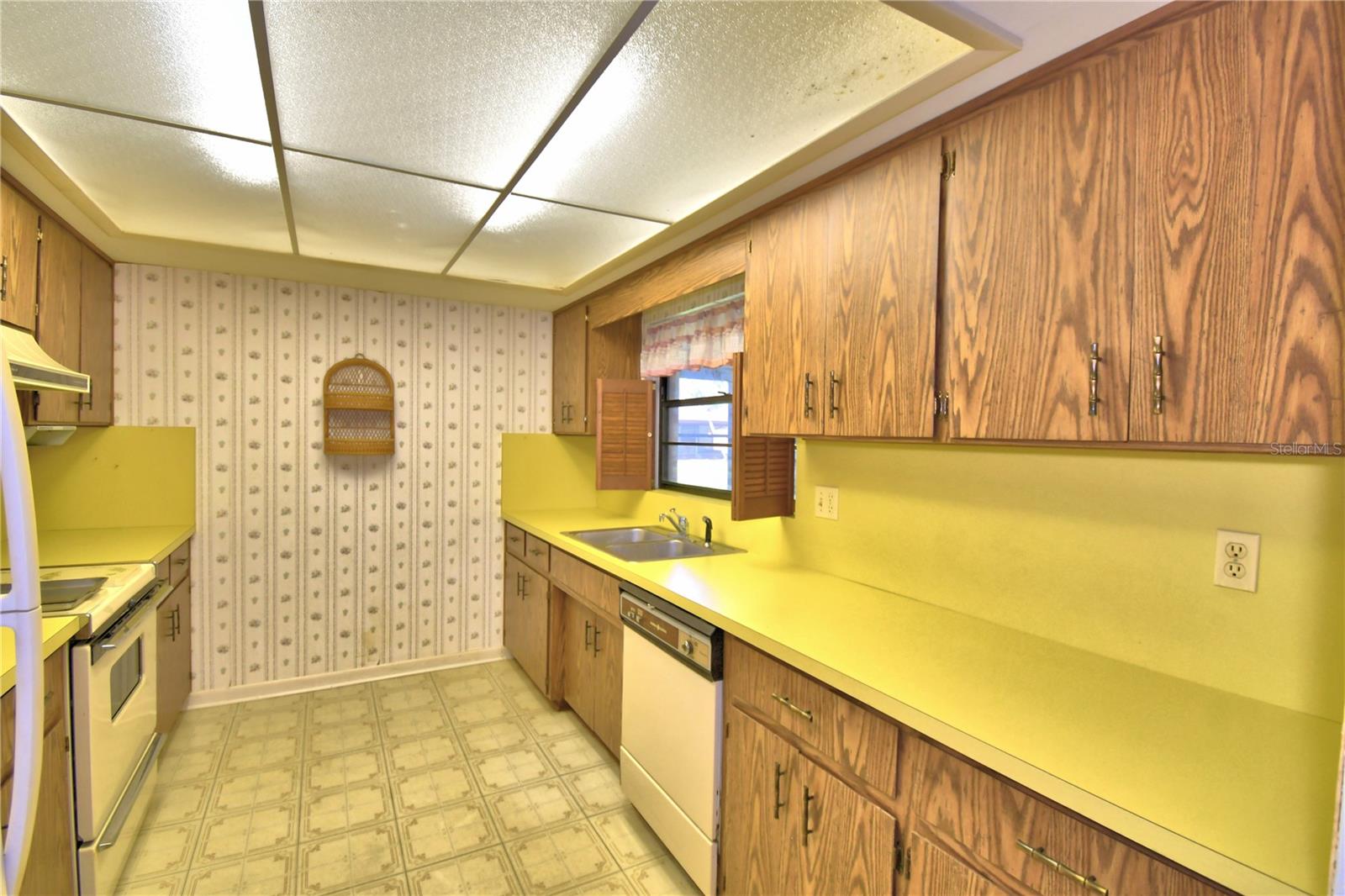 CYPRESSWOOD VILLAS ON THE GREEN - Residential