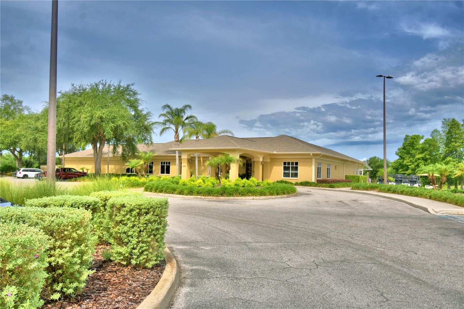 CYPRESSWOOD VILLAS ON THE GREEN - Residential