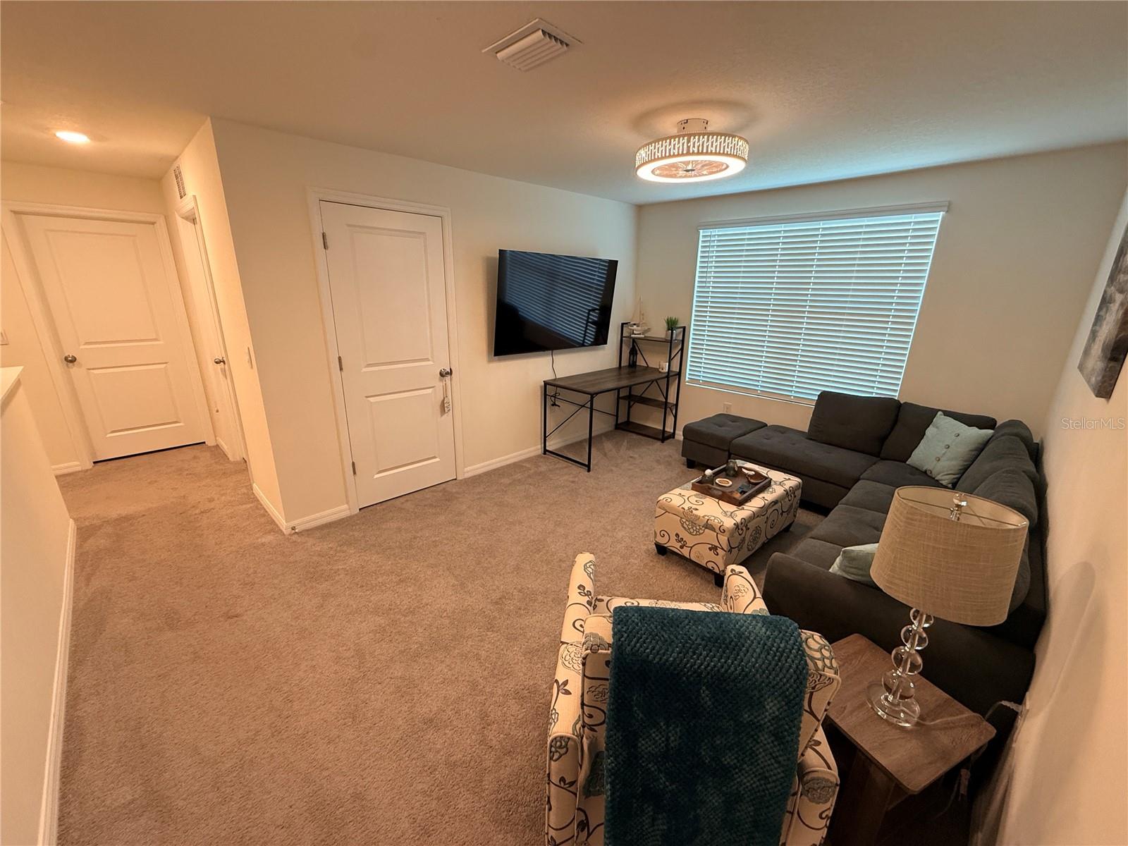 SILVERSTONE NORTH PH IA & IB - Residential Lease