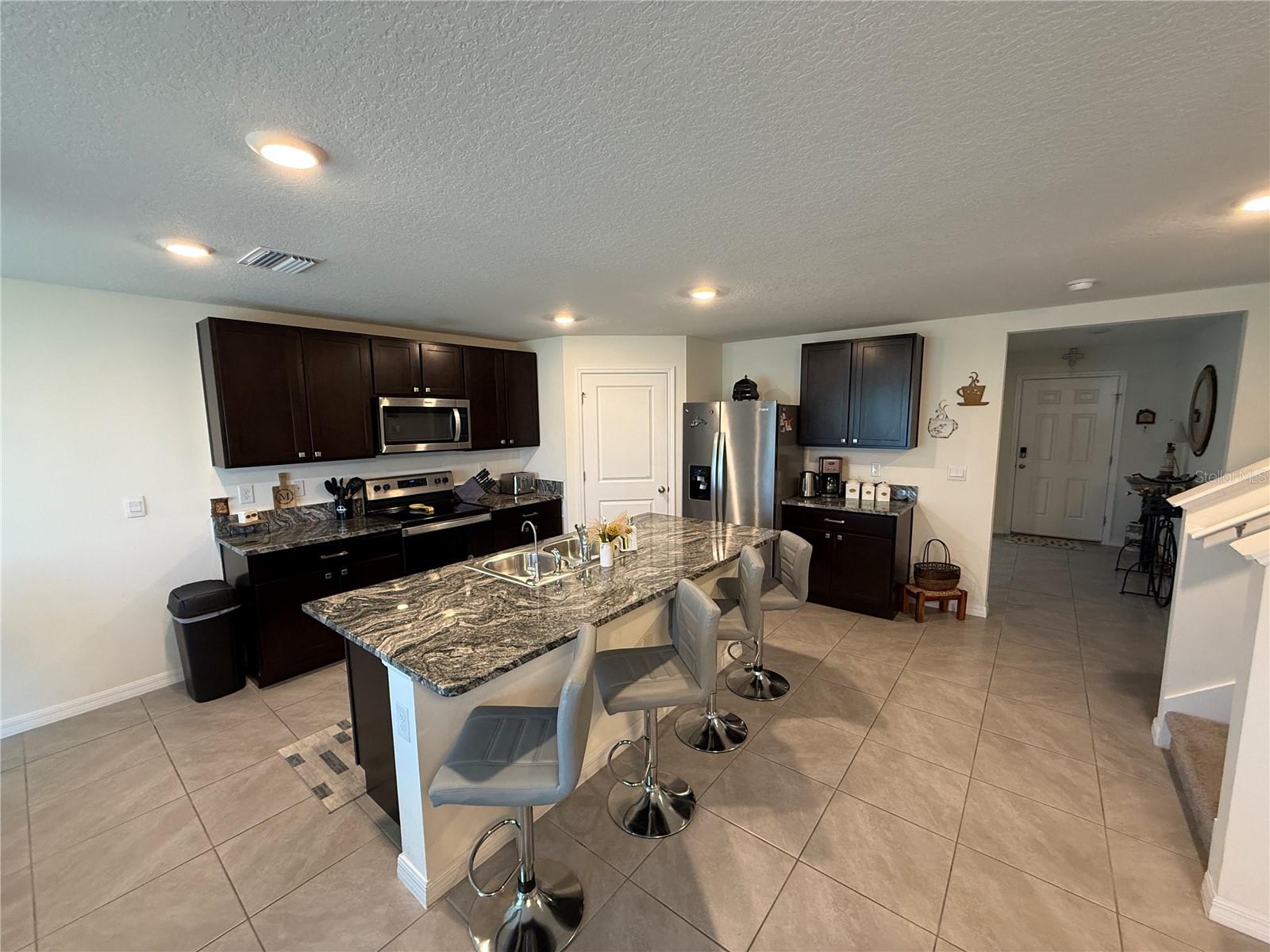 SILVERSTONE NORTH PH IA & IB - Residential Lease