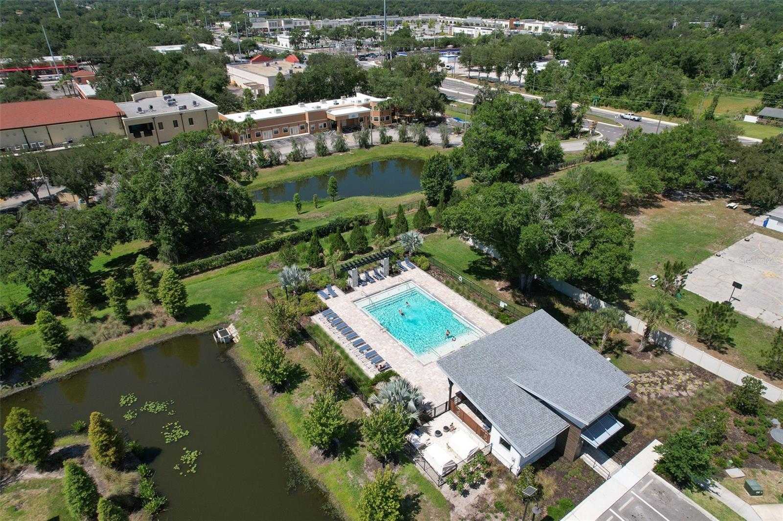 BLOOMINGDALE TOWNES - Residential