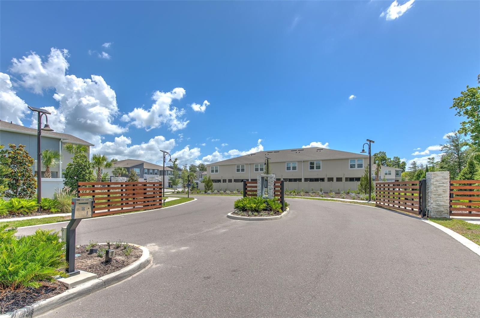BLOOMINGDALE TOWNES - Residential