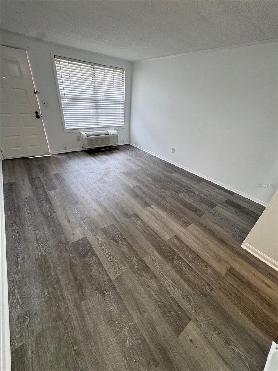 AZALEA HILLS - Residential Lease