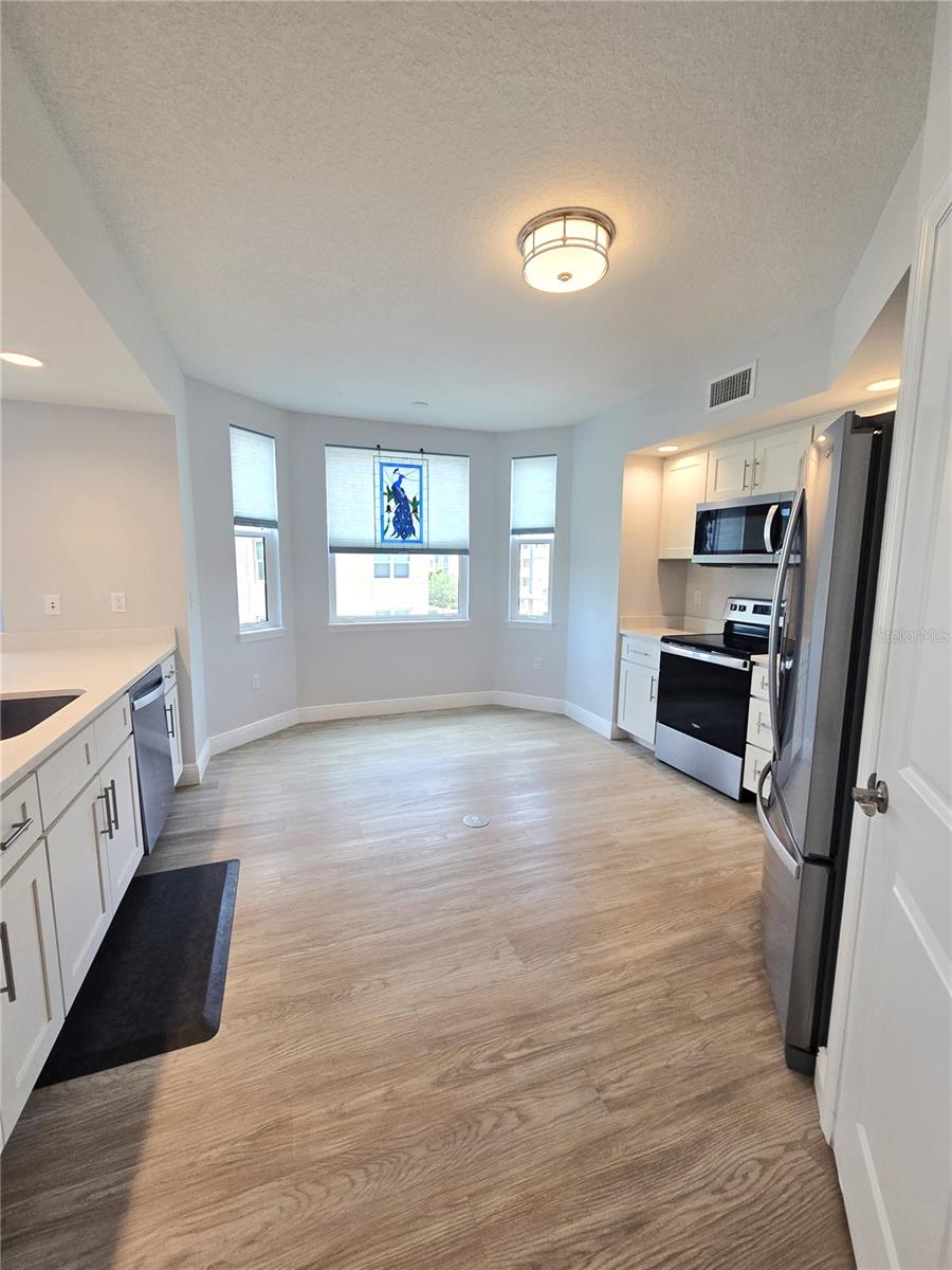 GOLF LAKE CONDO IX AT EAST BAY - Residential