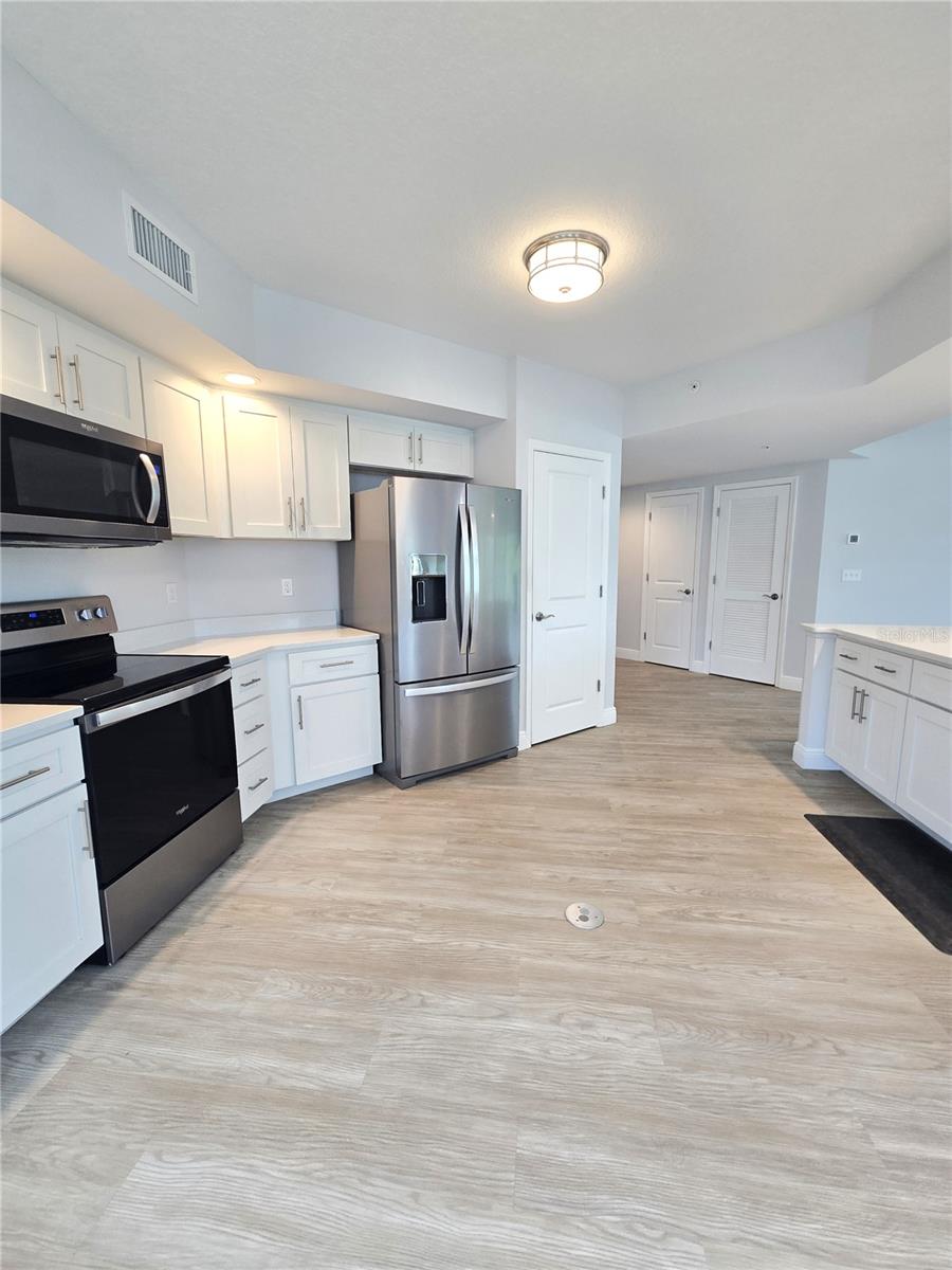 GOLF LAKE CONDO IX AT EAST BAY - Residential