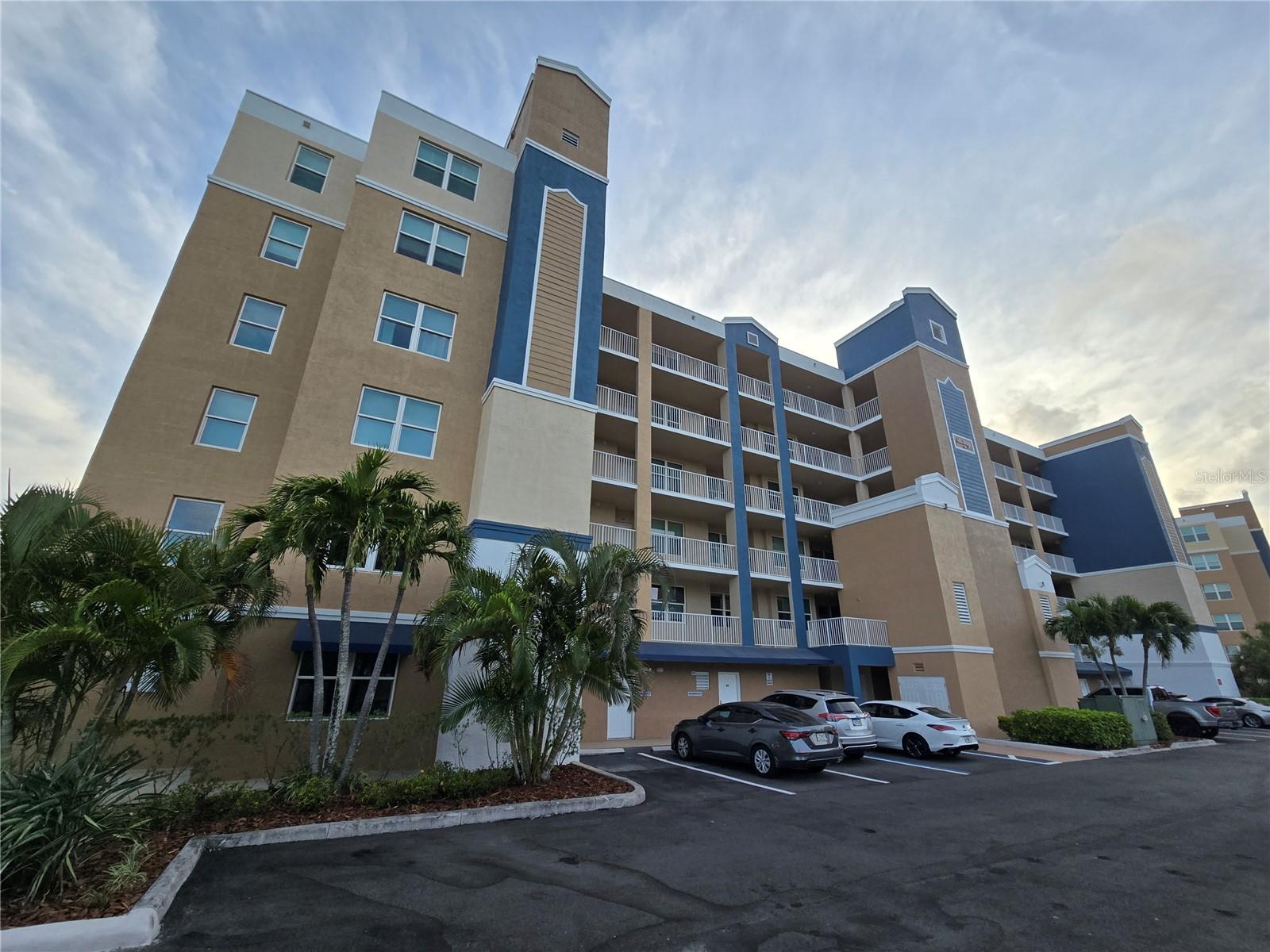 GOLF LAKE CONDO IX AT EAST BAY - Residential