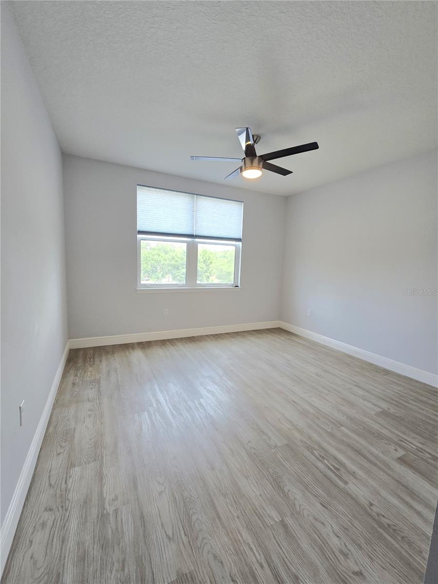 GOLF LAKE CONDO IX AT EAST BAY - Residential