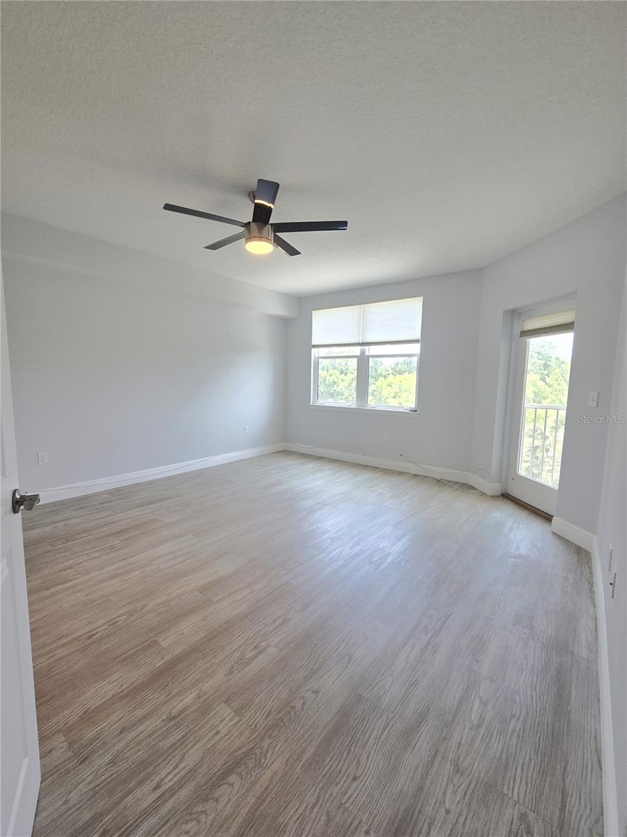 GOLF LAKE CONDO IX AT EAST BAY - Residential