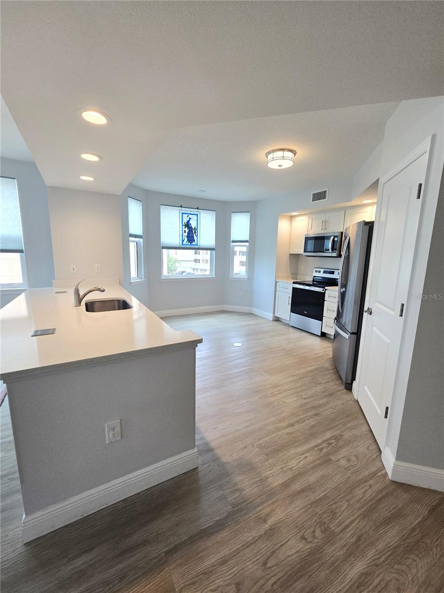 GOLF LAKE CONDO IX AT EAST BAY - Residential