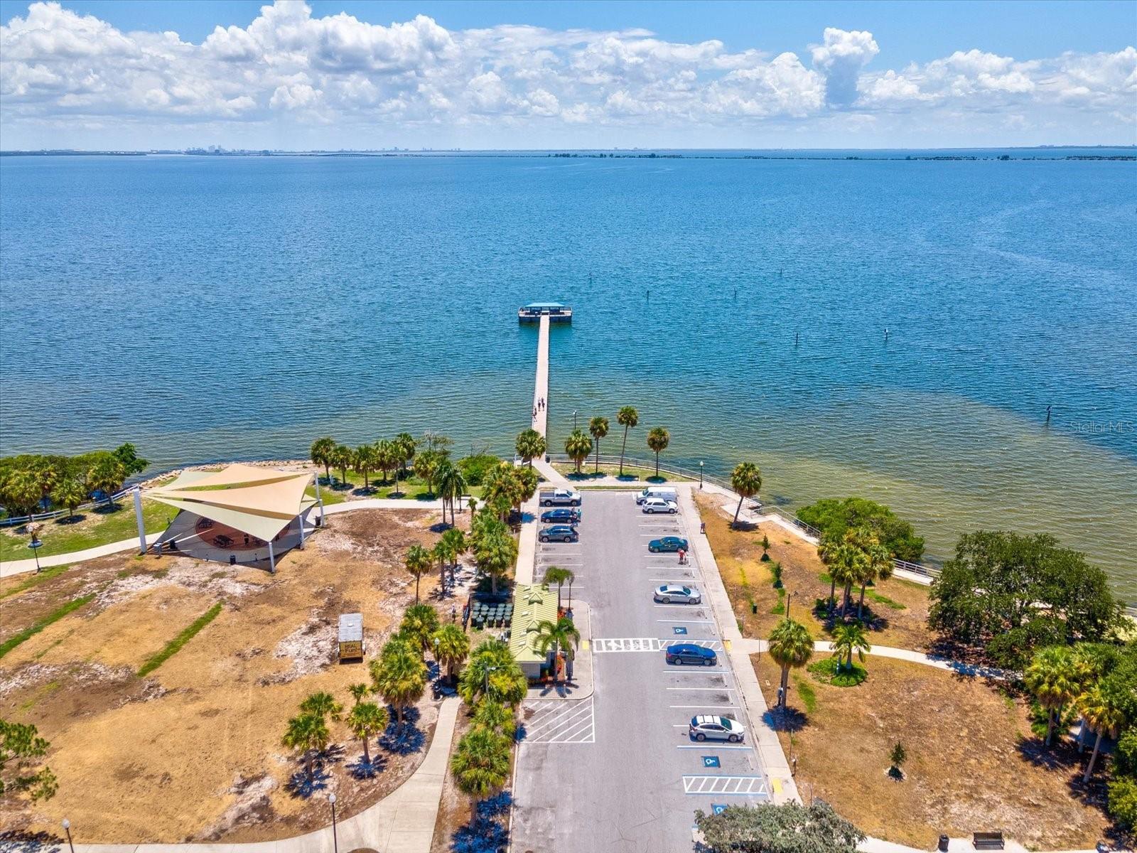 LOVERS OAK CONDO - Residential