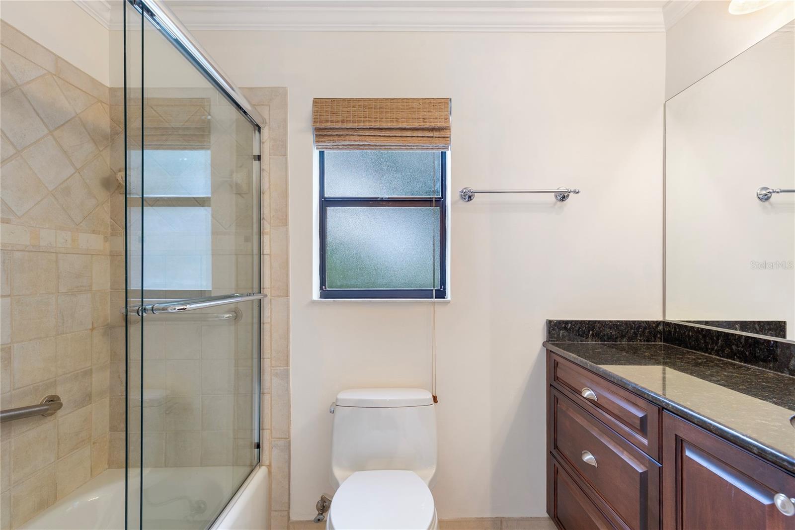 LOVERS OAK CONDO - Residential