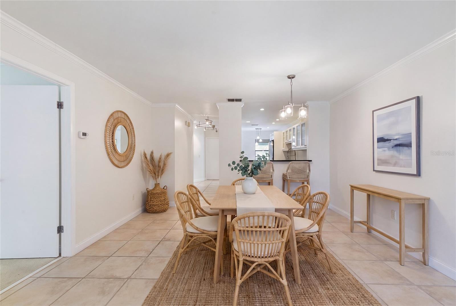 LOVERS OAK CONDO - Residential