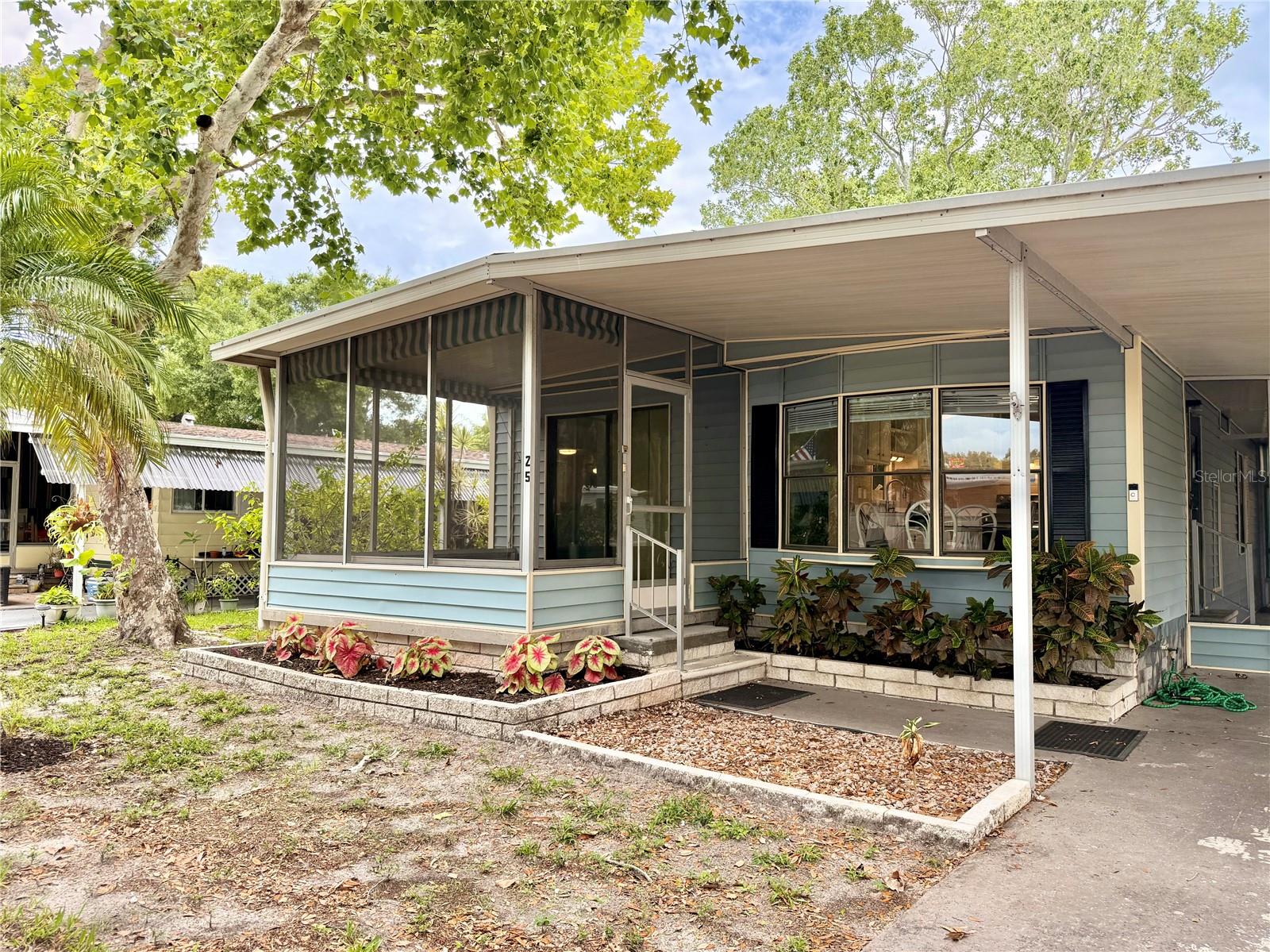 PINELLAS GROVES - Residential