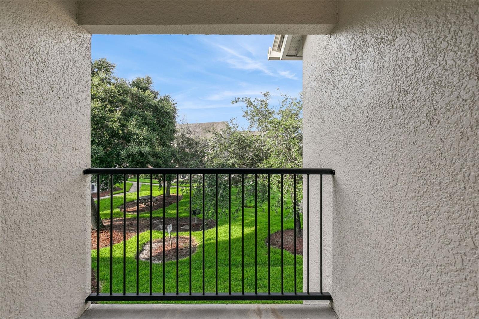 CENTRAL PK/LEE VISTA - Residential