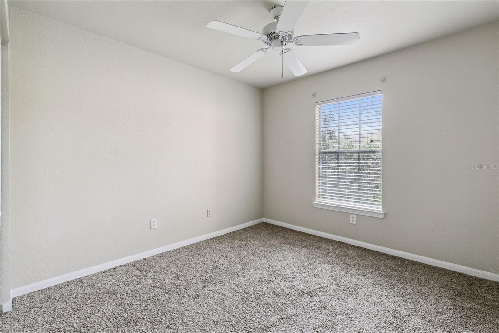 CENTRAL PK/LEE VISTA - Residential