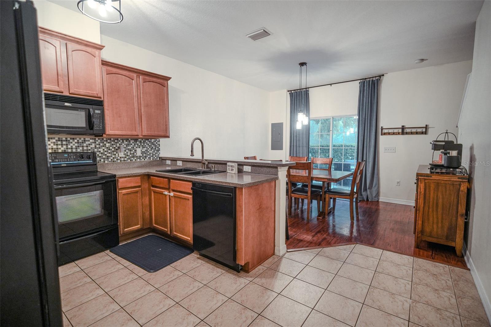 WALDEN WOODS REP - Residential