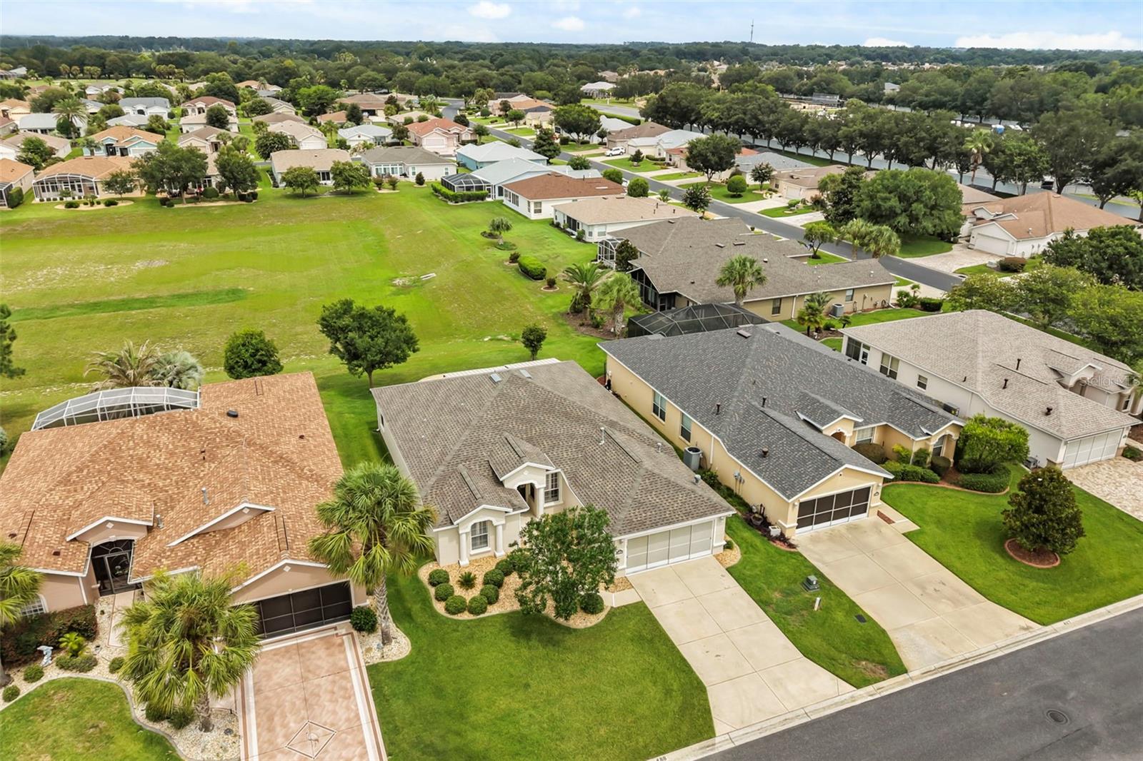 SUMMERGLEN - Residential