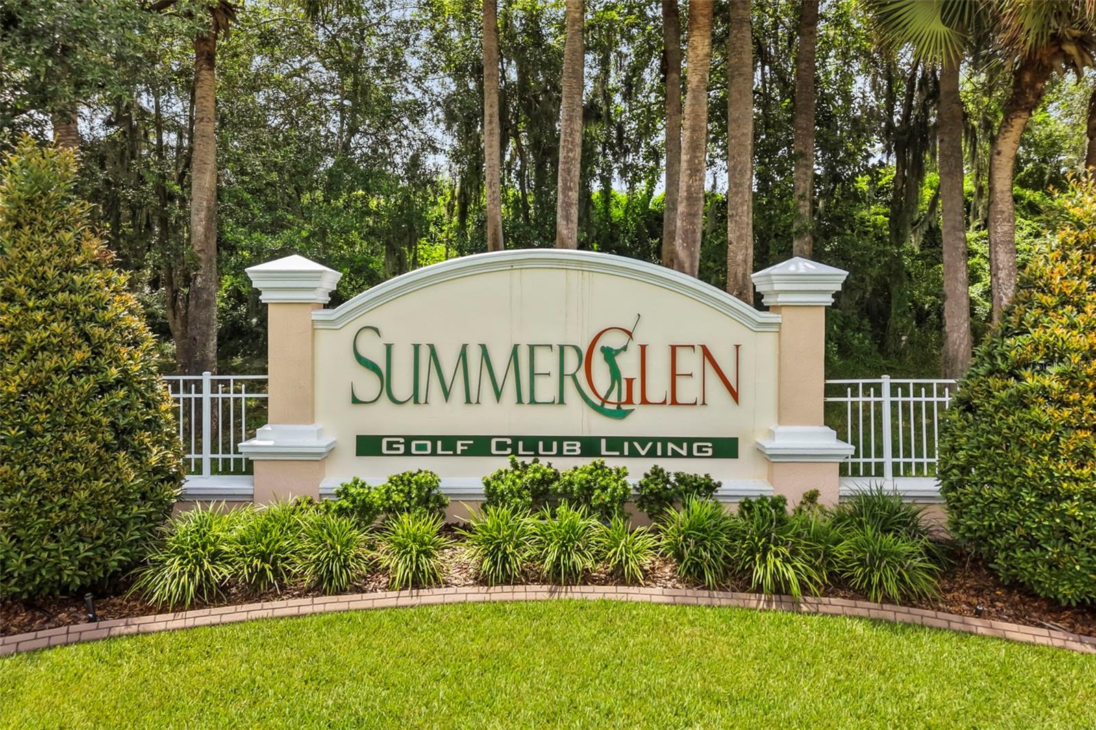 SUMMERGLEN - Residential