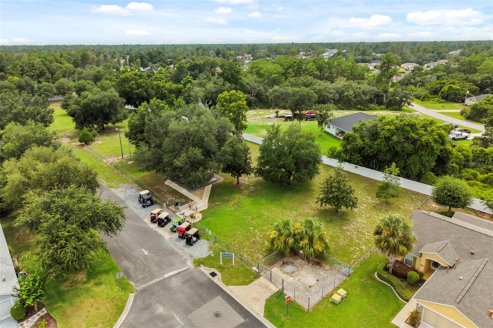 SUMMERGLEN - Residential