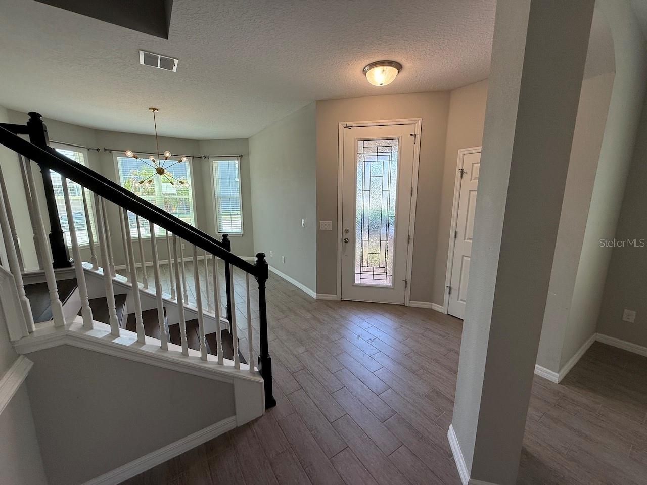 NOVA GROVE - Residential