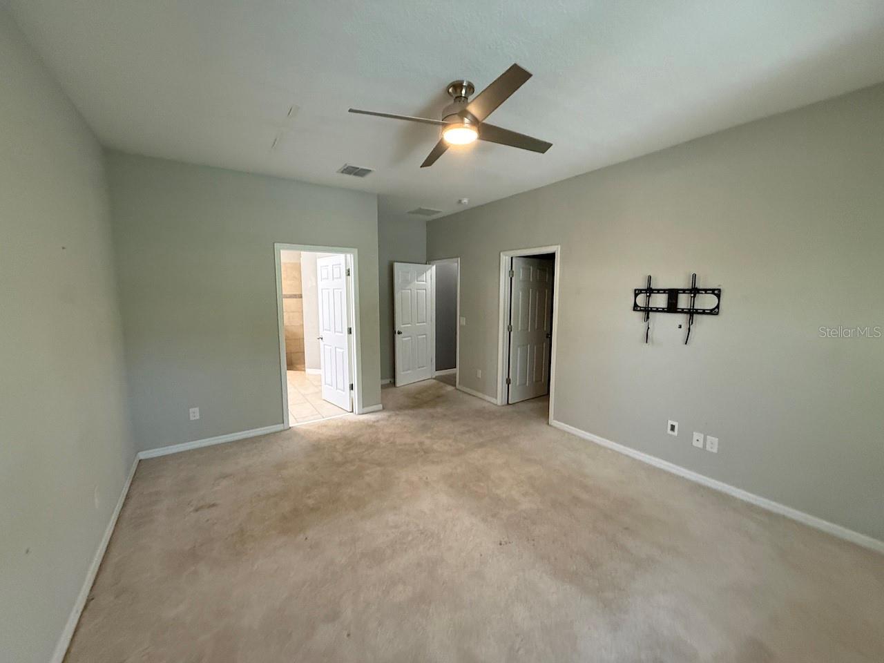 NOVA GROVE - Residential
