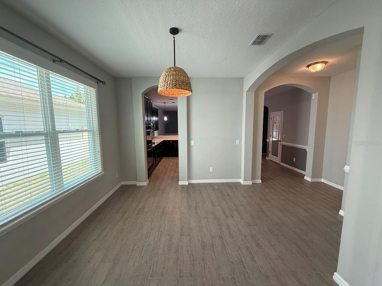 NOVA GROVE - Residential