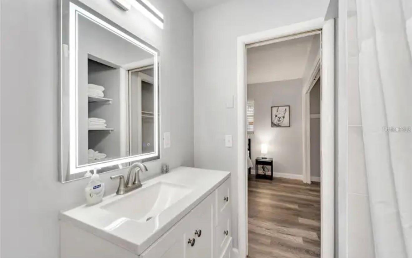 BAYBRIDGE REV - Residential Income