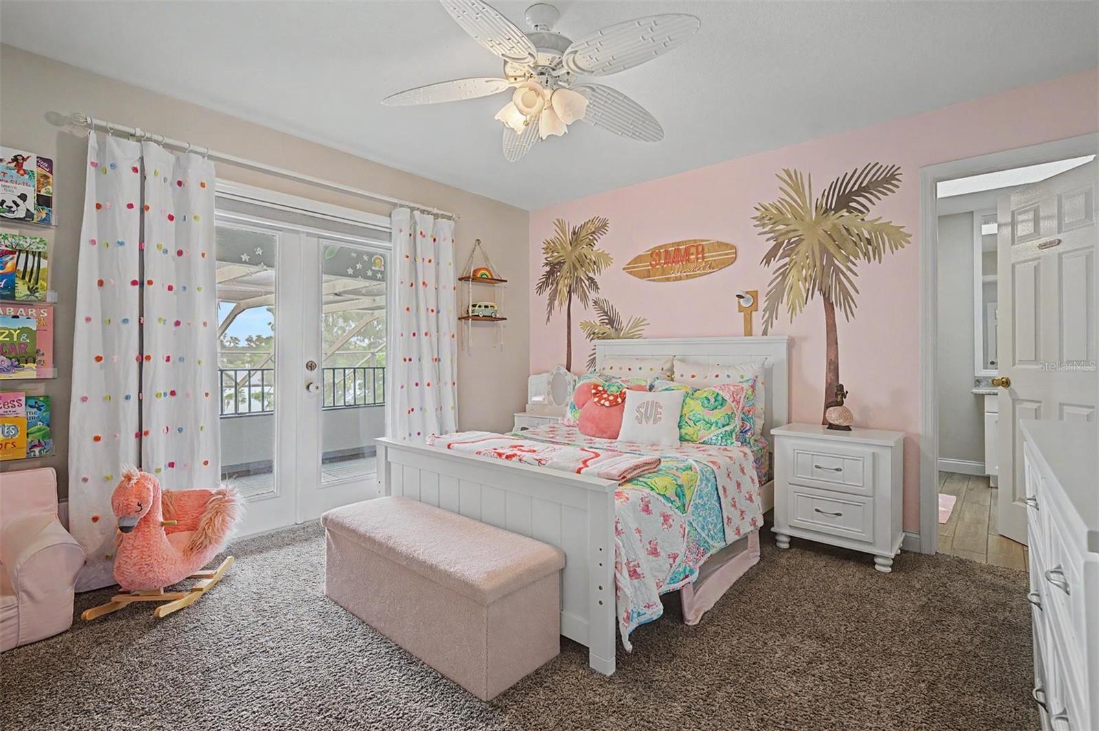 KEYSTONE CROSSINGS - Residential