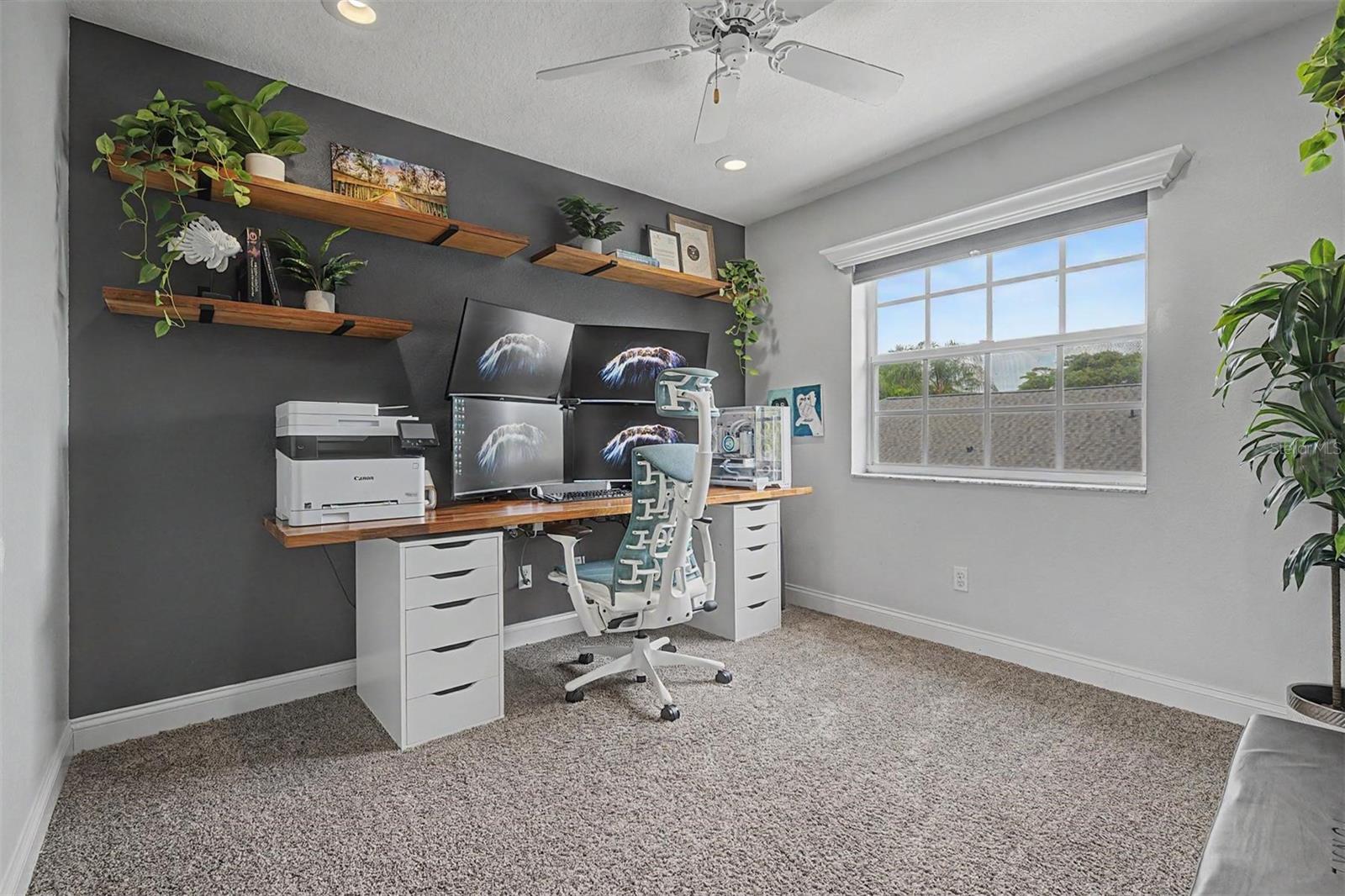 KEYSTONE CROSSINGS - Residential