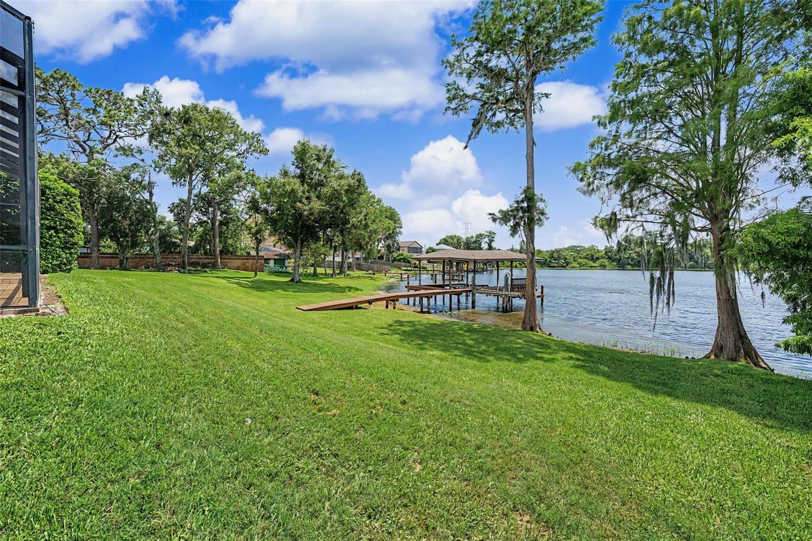KEYSTONE CROSSINGS - Residential