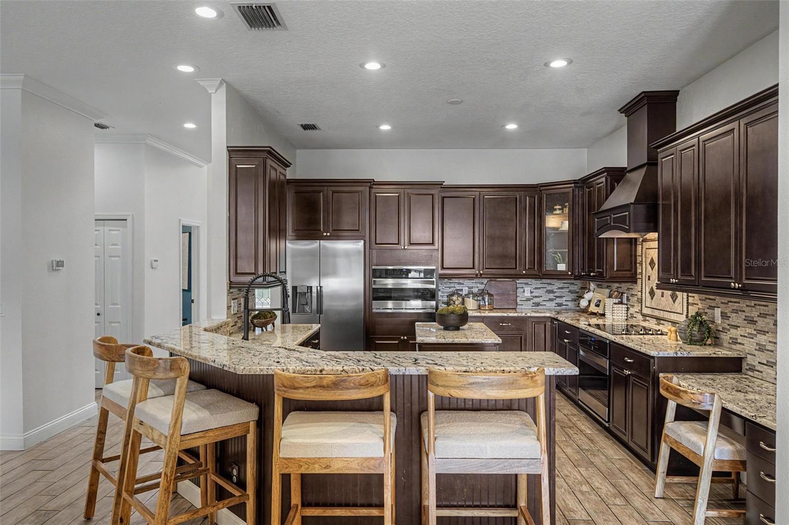 KEYSTONE CROSSINGS - Residential